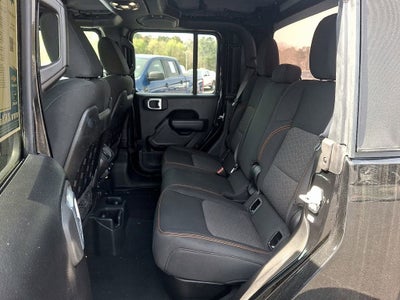 2022 Jeep Gladiator Mojave 4x4