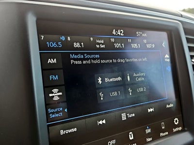 2022 RAM 1500 Classic SLT Crew Cab 4x2 5'7" Box