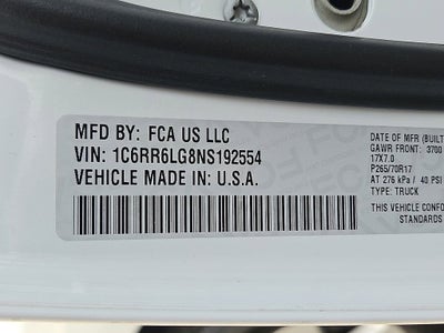 2022 RAM 1500 Classic SLT Crew Cab 4x2 5'7" Box