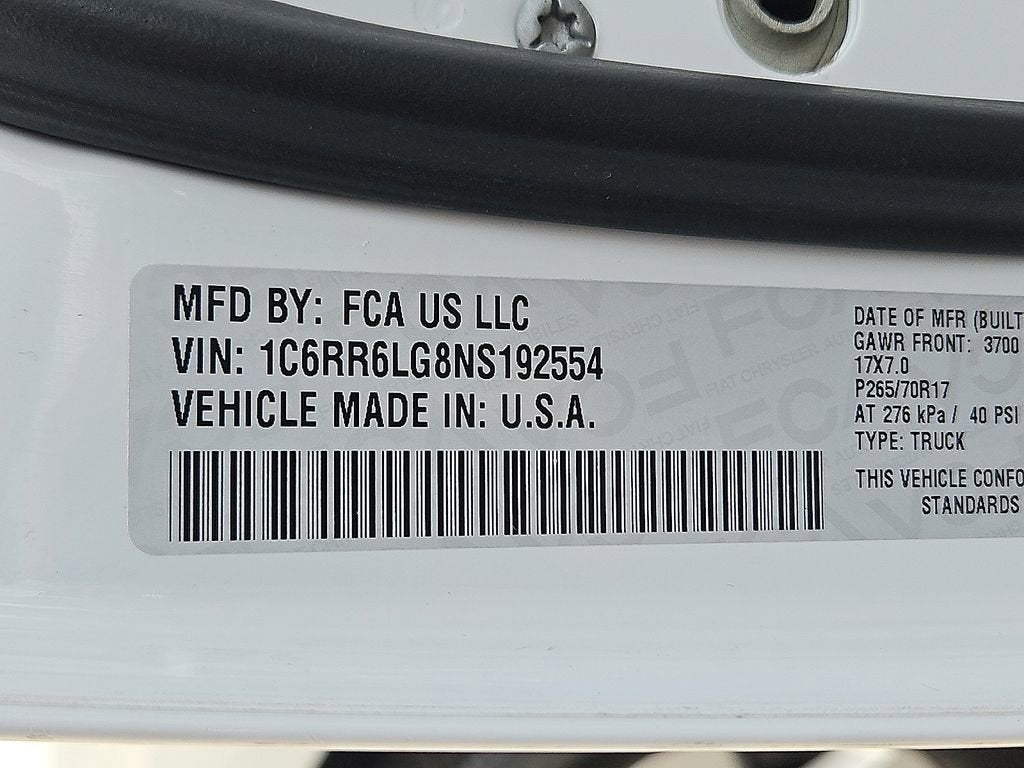 2022 RAM 1500 Classic SLT Crew Cab 4x2 5'7" Box