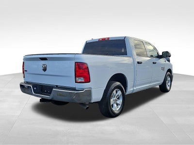 2022 RAM 1500 Classic SLT Crew Cab 4x2 5'7" Box