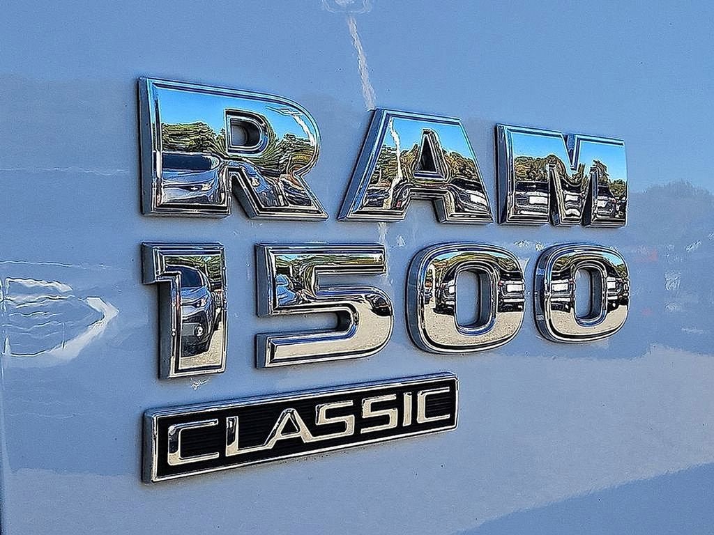 2021 RAM 1500 Classic SLT