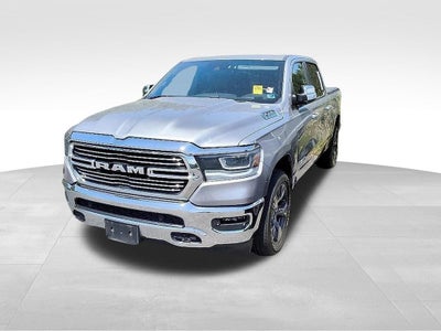 2023 RAM 1500 Laramie Crew Cab 4x4 5'7" Box