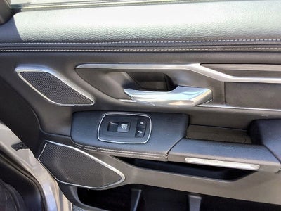 2023 RAM 1500 Laramie Crew Cab 4x4 5'7" Box