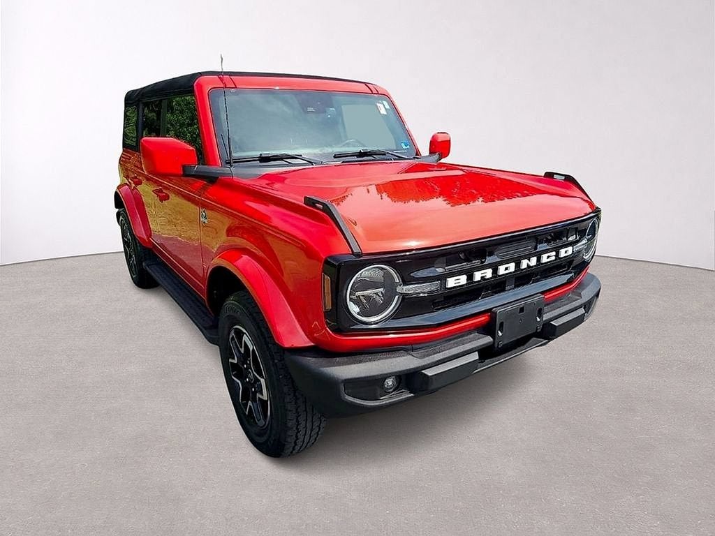 2023 Ford Bronco Outer Banks