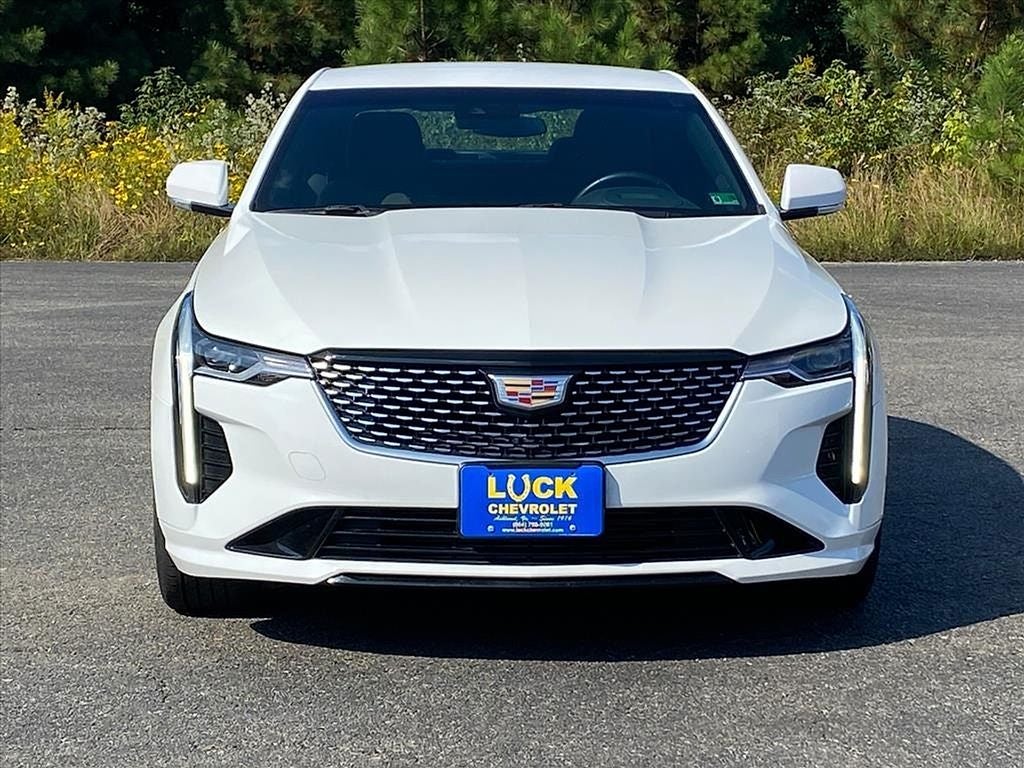 2024 Cadillac CT4 Luxury