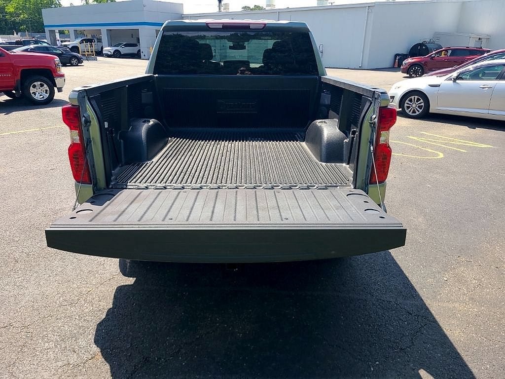 2023 Chevrolet Silverado 1500 LT - Photo 16