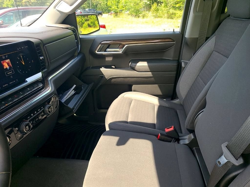 2023 Chevrolet Silverado 1500 LT - Photo 25