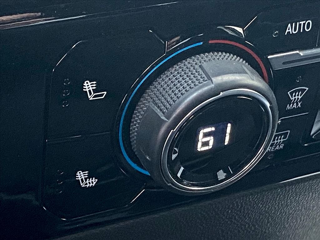 2025 Chevrolet Silverado 1500 LT LT1