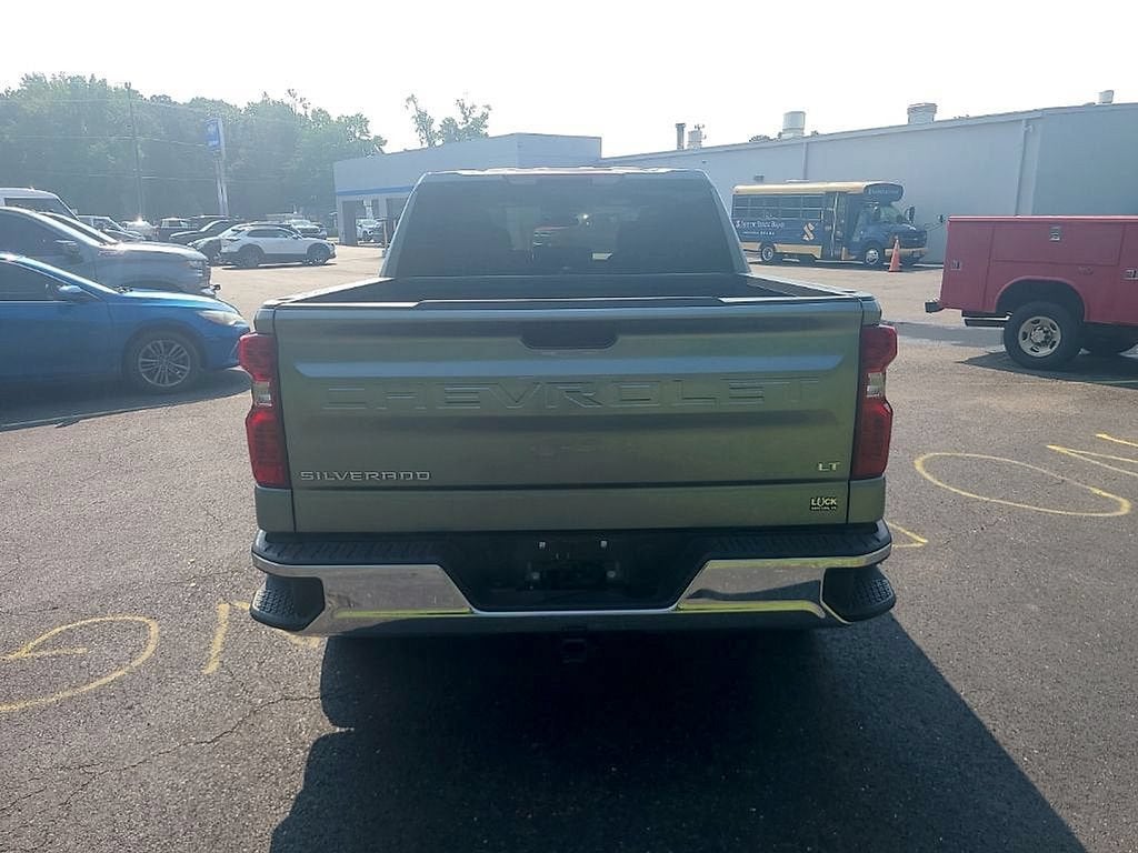 2025 Chevrolet Silverado 1500 LT