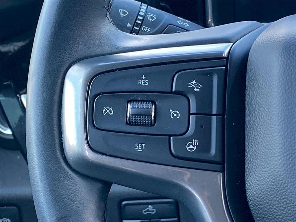 2025 Chevrolet Silverado 1500 LT LT1