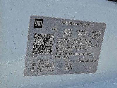 2025 Chevrolet Express Cargo WT