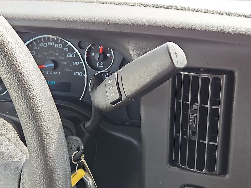 2025 Chevrolet Express 2500 Work Van Cargo