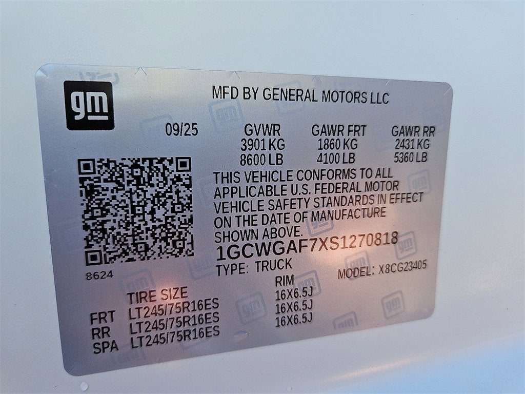 2025 Chevrolet Express Cargo 2500 WT