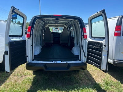 2026 Chevrolet Express Cargo WT