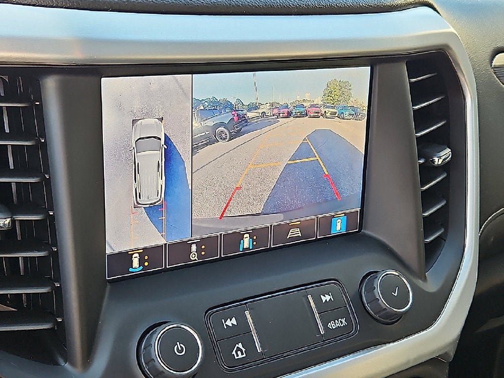 2021 GMC Acadia SLT