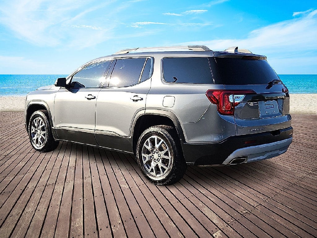 2021 GMC Acadia SLT