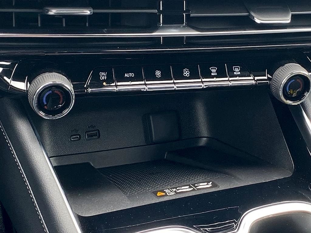 2025 Chevrolet Traverse LT 1LT