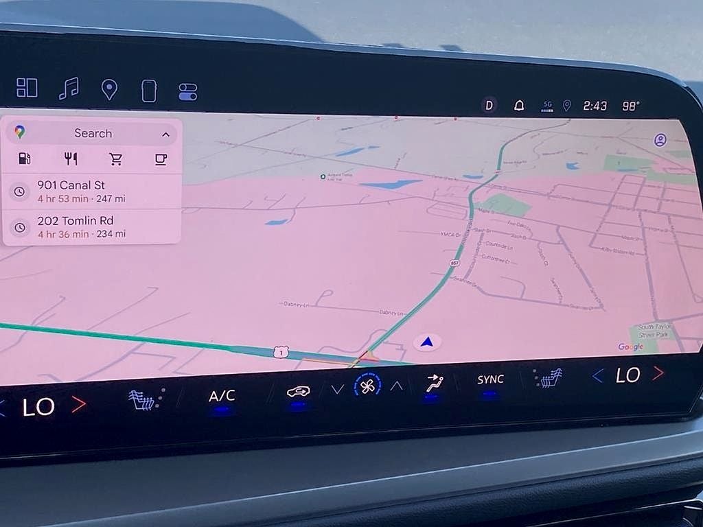 2025 Chevrolet Traverse LT 2LT