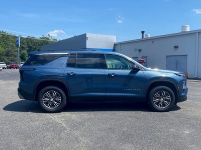 2025 Chevrolet Traverse LT 2LT