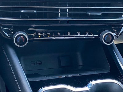 2025 Chevrolet Traverse LT 2LT