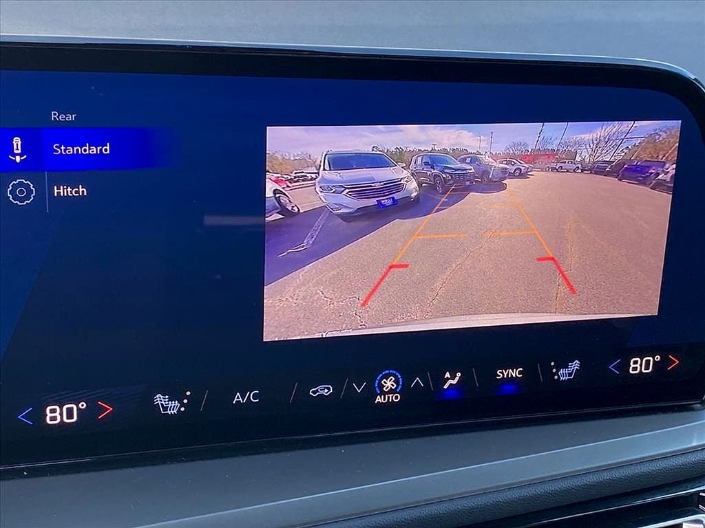 2025 Chevrolet Traverse LT 2LT