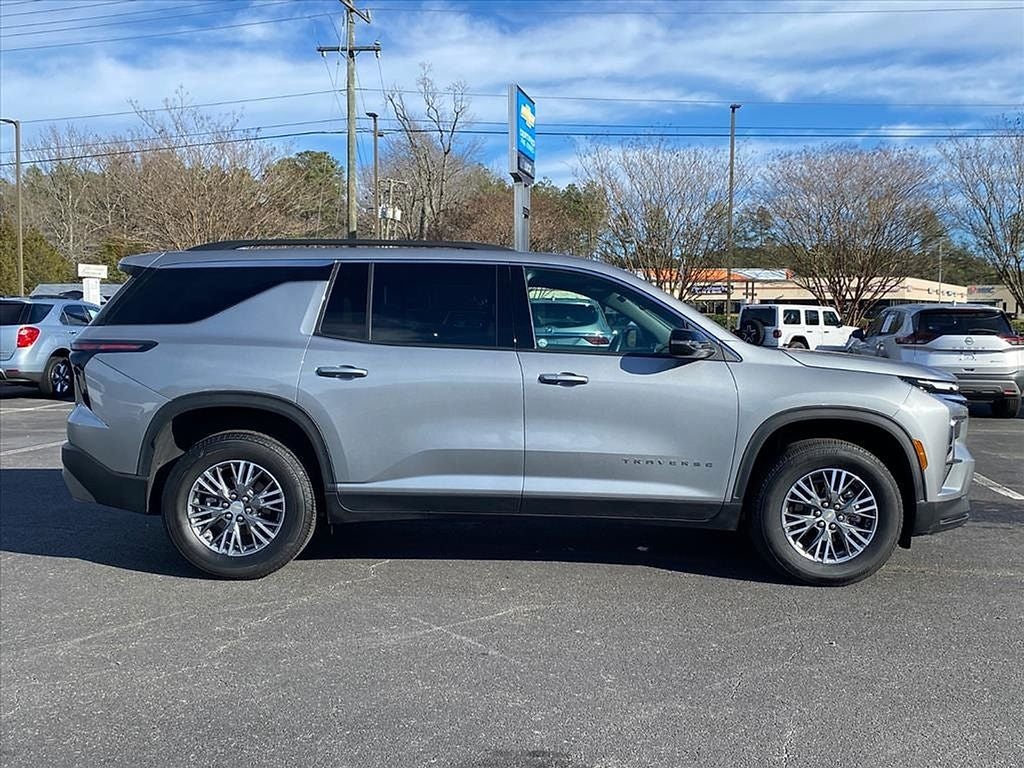 2025 Chevrolet Traverse LT 2LT