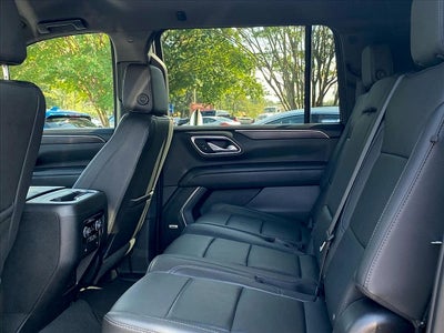 2024 Chevrolet Suburban LT