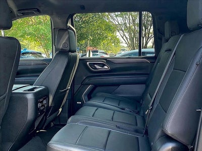 2024 Chevrolet Suburban LT