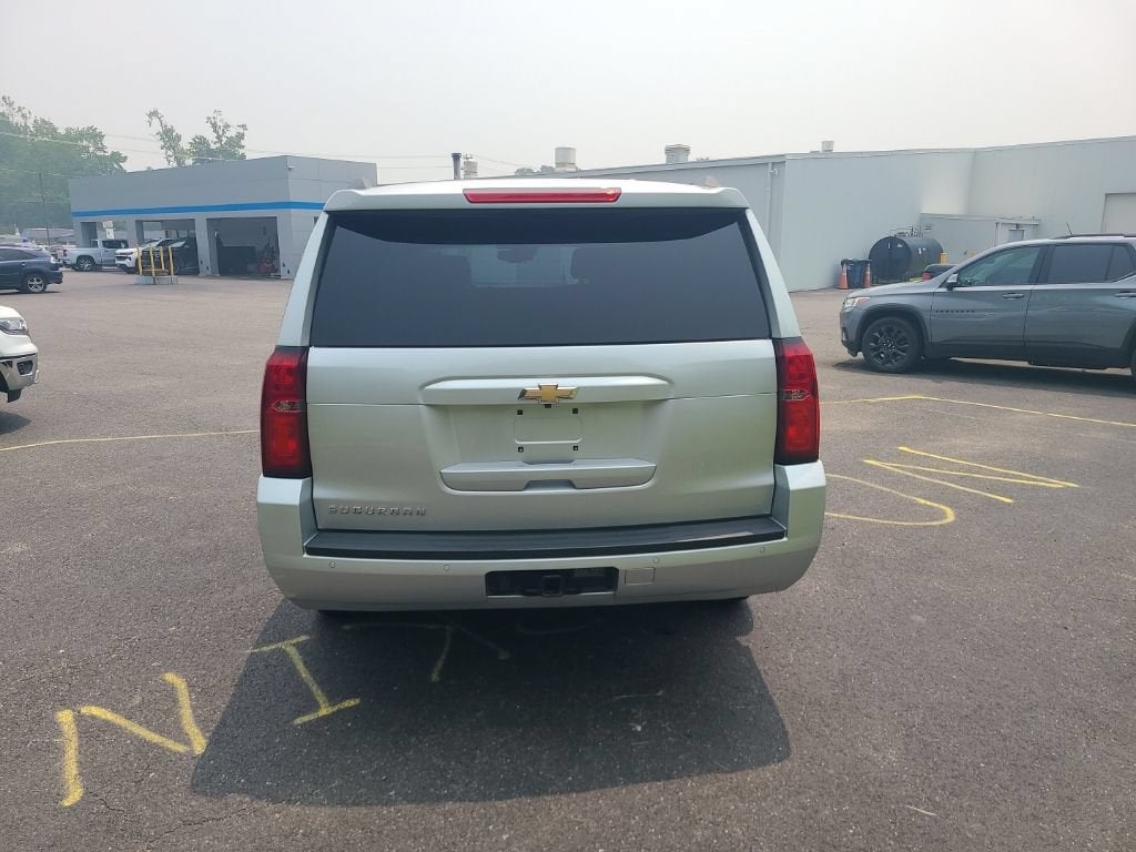 2019 Chevrolet Suburban LT