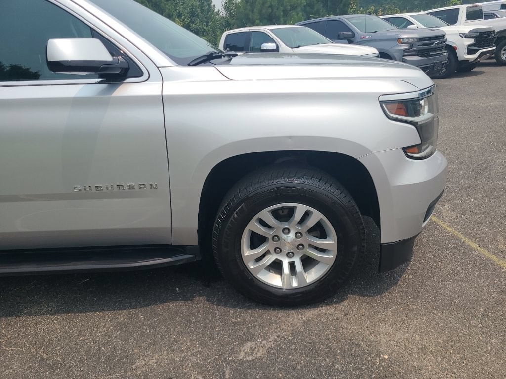 2019 Chevrolet Suburban LT