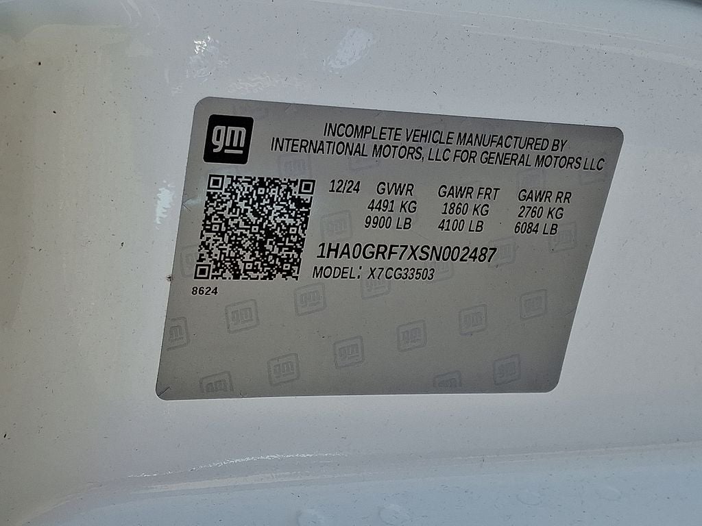 2025 Chevrolet Express 3500 Work Van Cutaway