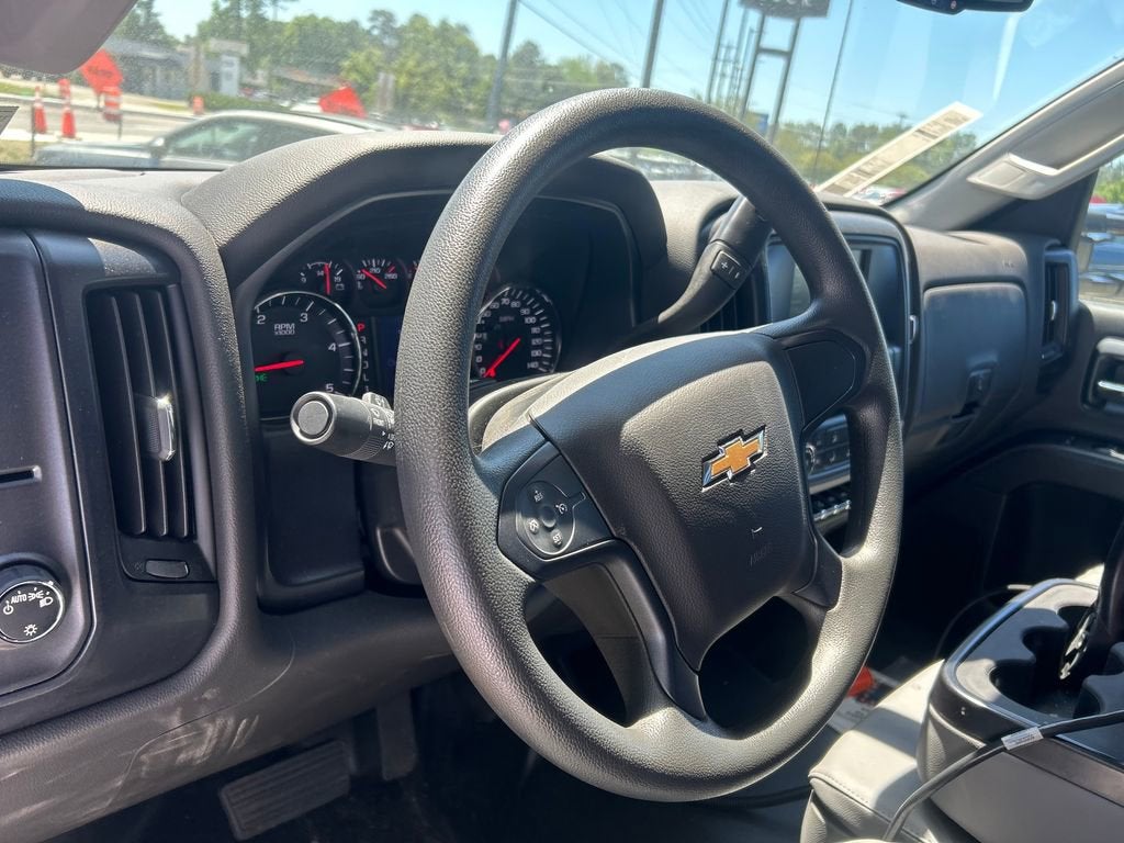 2023 Chevrolet Silverado 5500 HD Work Truck