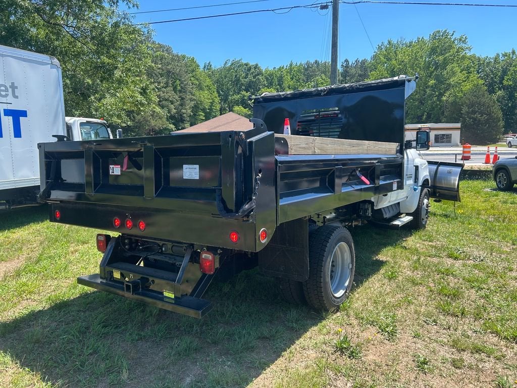 2023 Chevrolet Silverado 5500 HD Work Truck