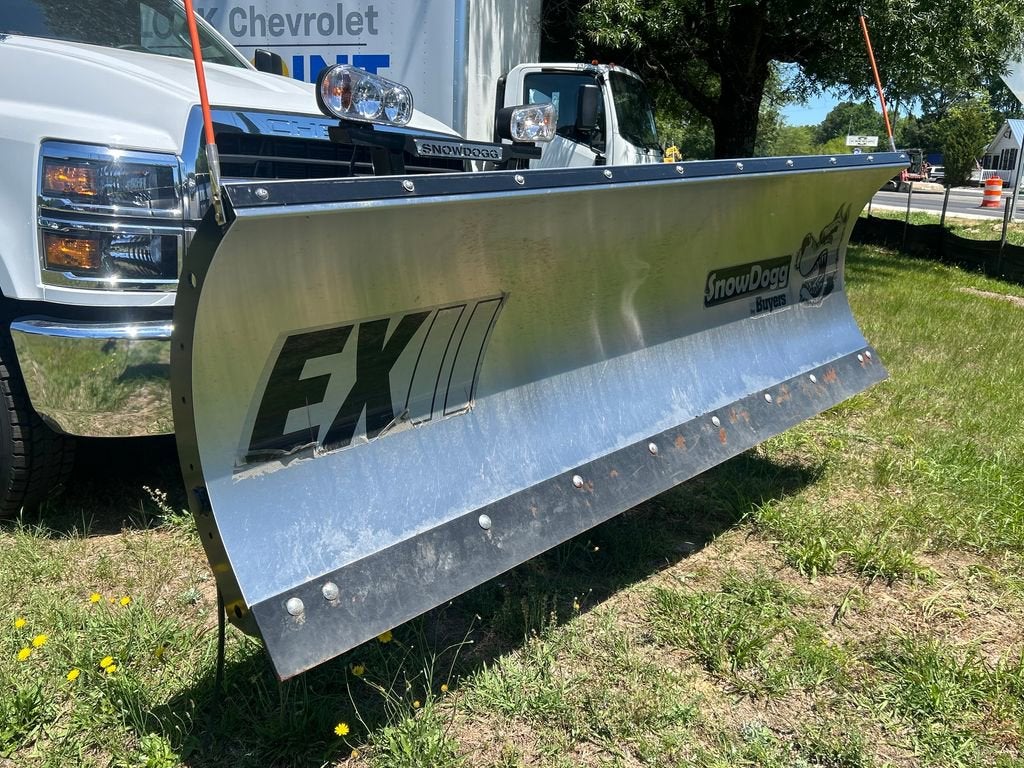 2023 Chevrolet Silverado 5500 HD Work Truck