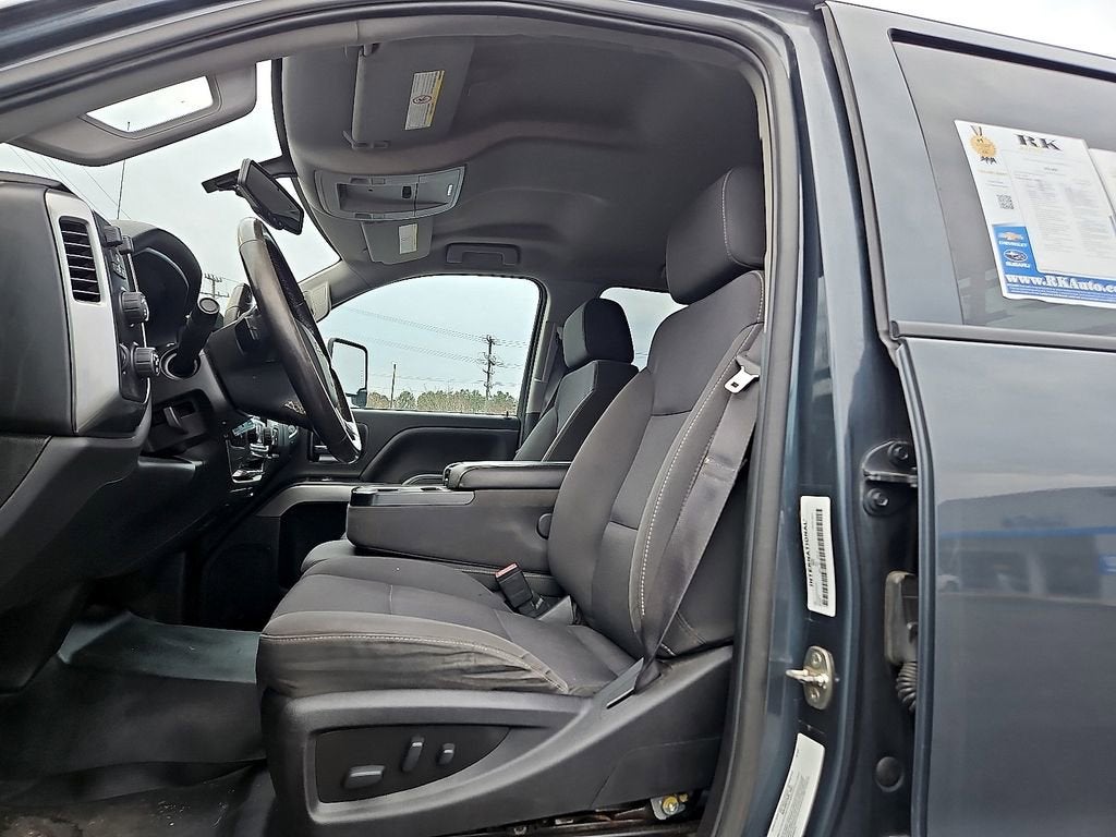 2020 Chevrolet Silverado 5500 HD LT