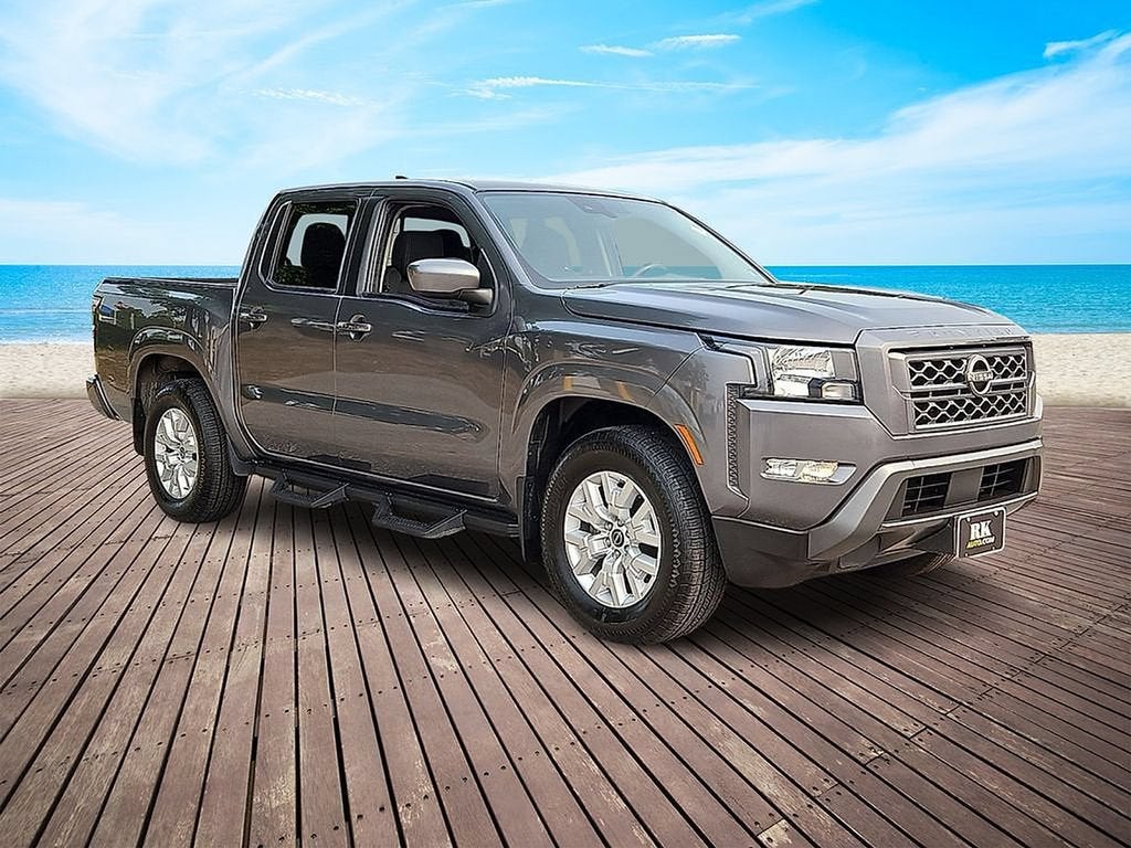 2022 Nissan Frontier Crew Cab SV 4x2