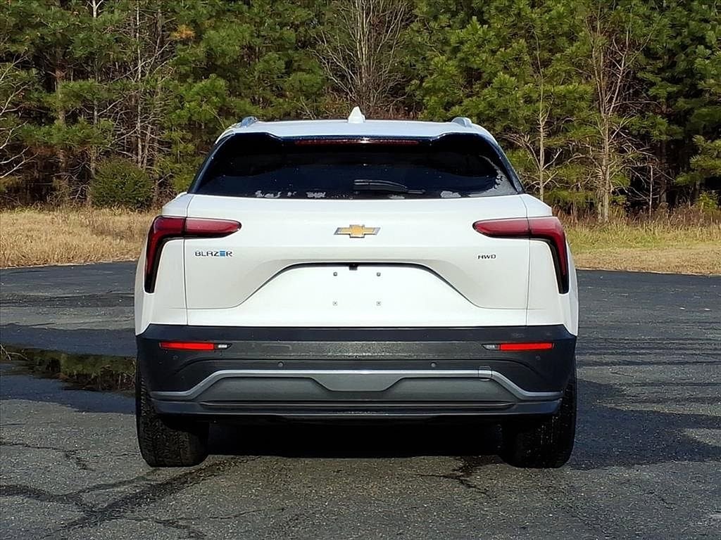 2024 Chevrolet Blazer EV LT