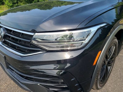 2022 Volkswagen Tiguan 2.0T SE R-Line Black