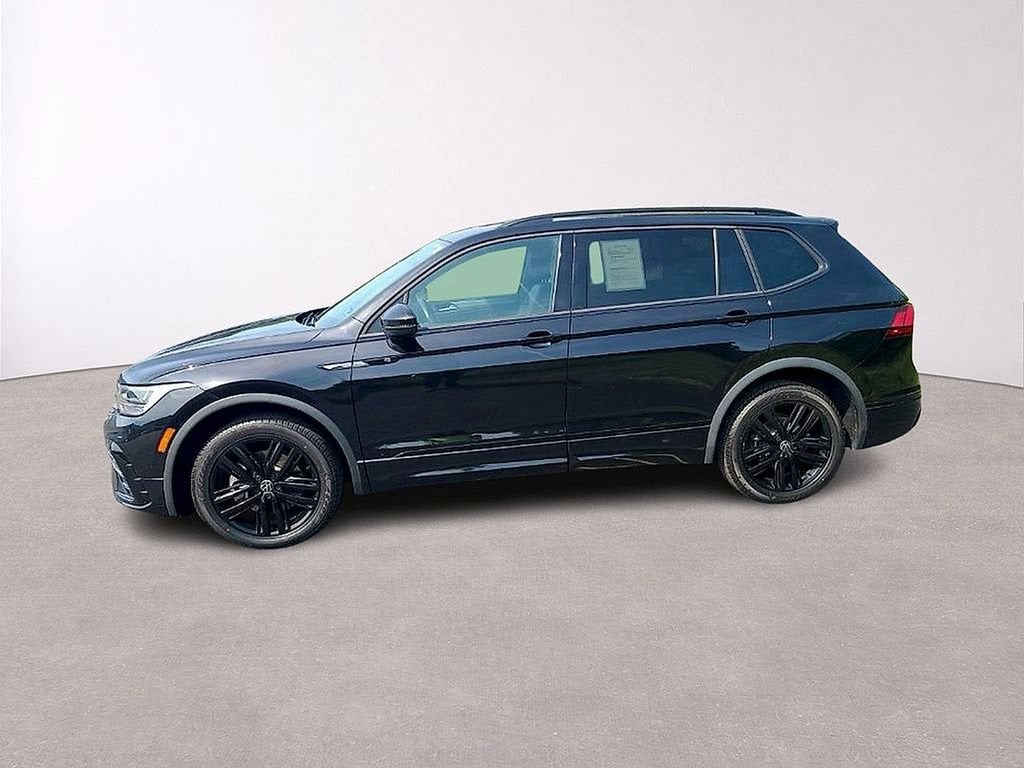 2022 Volkswagen Tiguan 2.0T SE R-Line Black