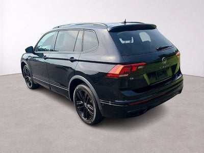 2022 Volkswagen Tiguan 2.0T SE R-Line Black