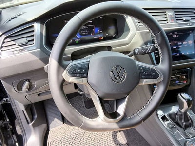 2024 Volkswagen Tiguan 2.0T SE