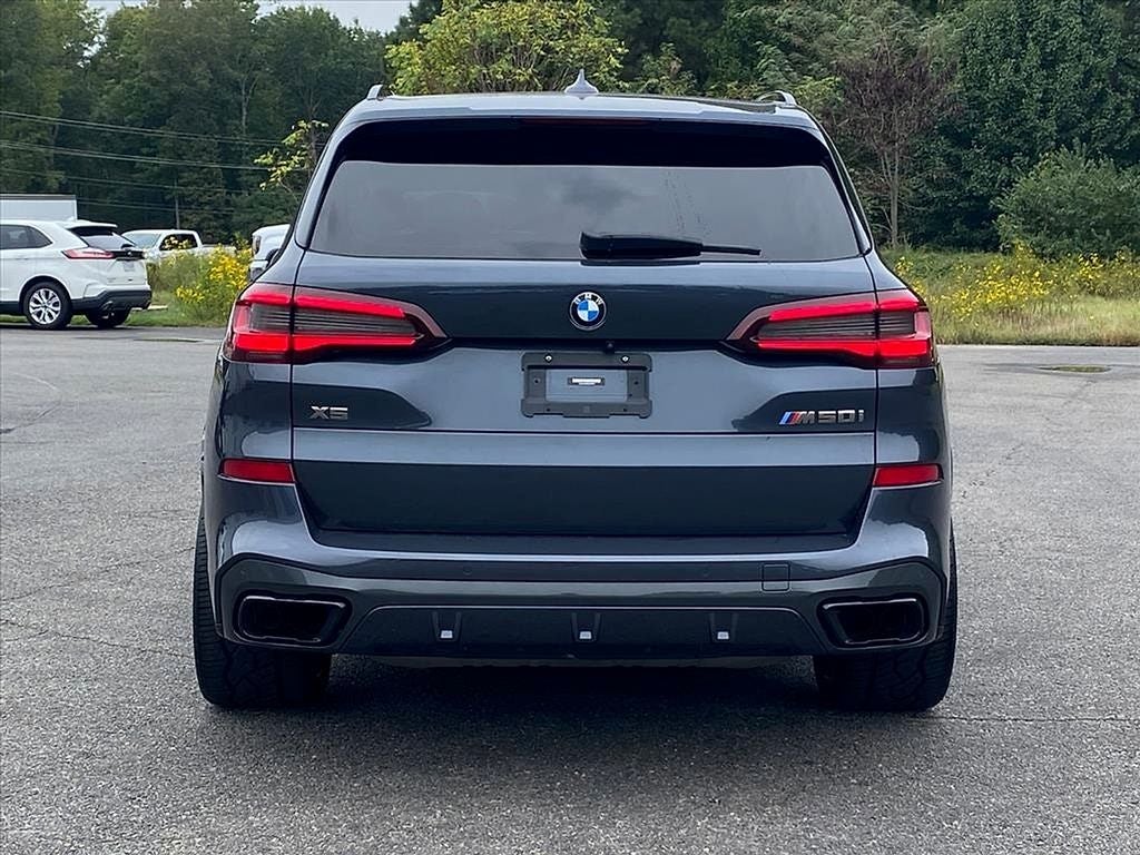 2022 BMW X5 M50i
