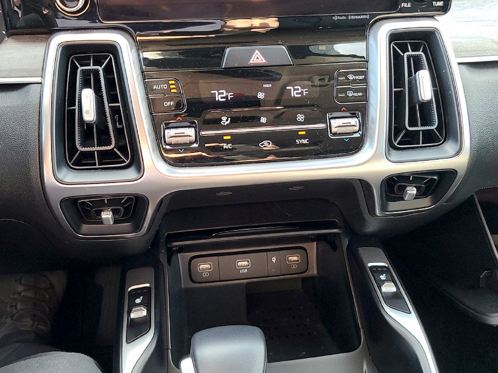 2023 Kia Sorento X-Line EX