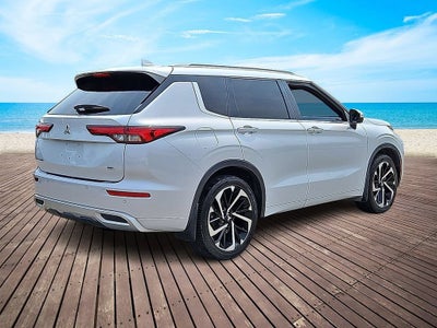 2022 Mitsubishi Outlander SEL