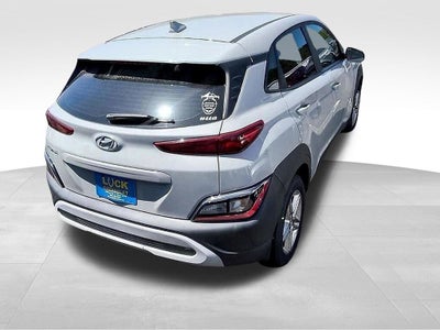 2022 Hyundai Kona SE