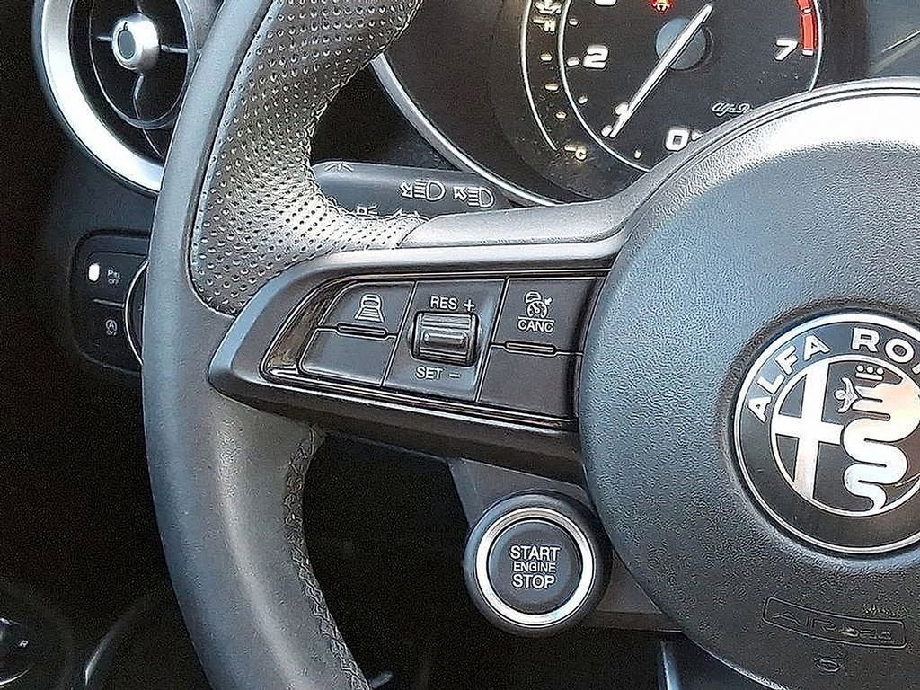 2023 Alfa Romeo Giulia Ti